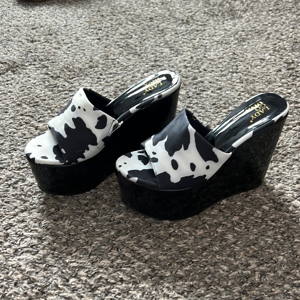 fluff yeah slide cow print